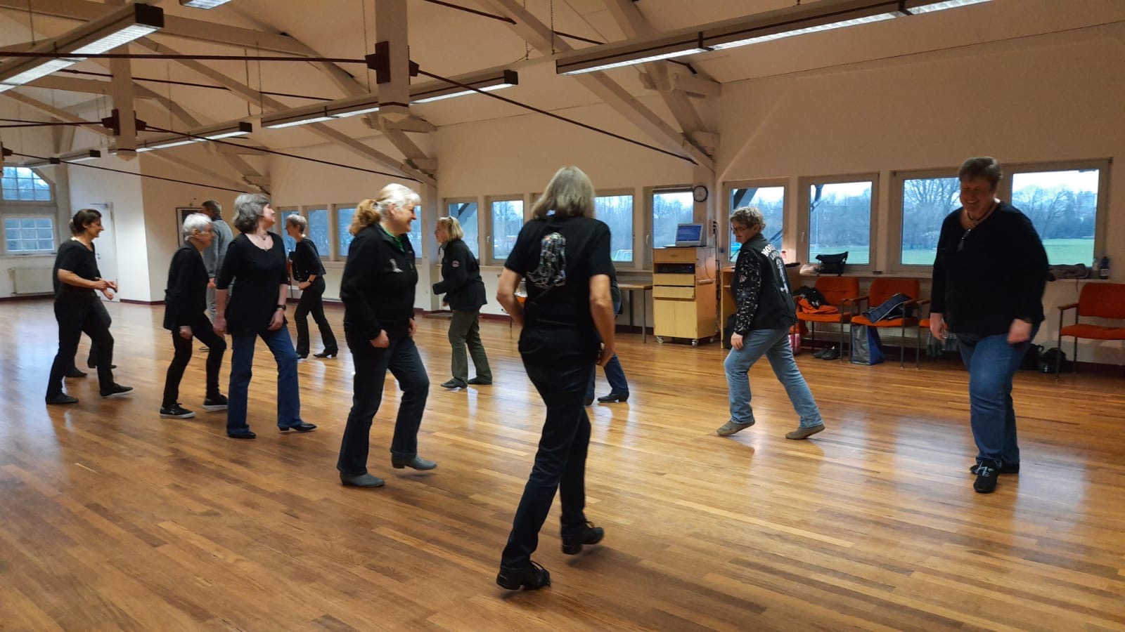 Line Dance am Freitag